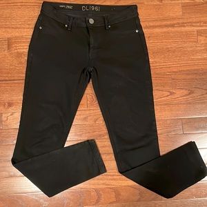 DL1961 360 Comfort Black Jean